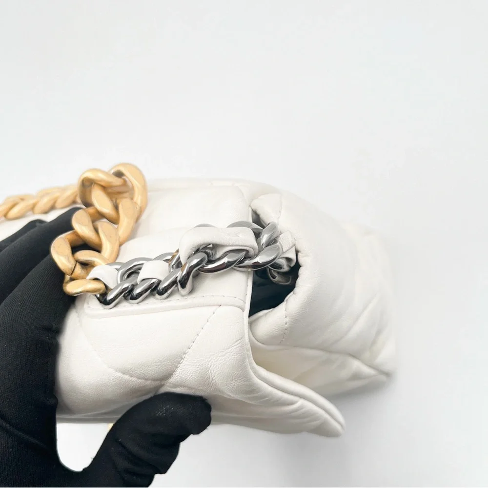 CHANEL 19 Large Flap Bag White Quilted Lambskin Mixed Metal Hardware - Picture 10 of 14